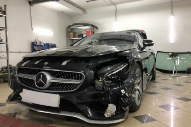 Ремонт Mercedes S Coupe после ДТП - изображение 0