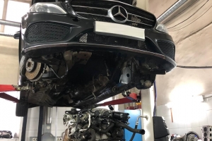 Ремонт двигателя Mercedes C-class - изображение 1