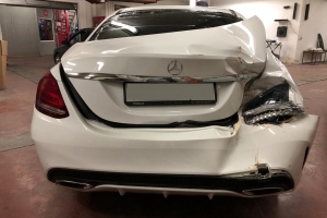 Ремонт заднего крыла Mercedes C-class - изображение 1